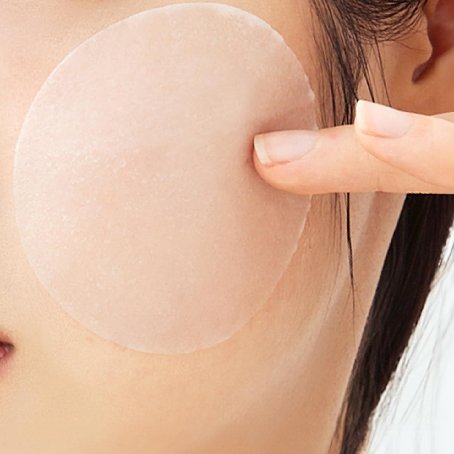 keenoniks Azulene Moisture Toner Pad - Anti-flammatory & Hydrating Facial Pad with Chamomile Extract, Panthenol & AQUAXYL for Red, Sensitive SkinㅣKorean Skincareㅣ 80 Pads (5.07 Oz)