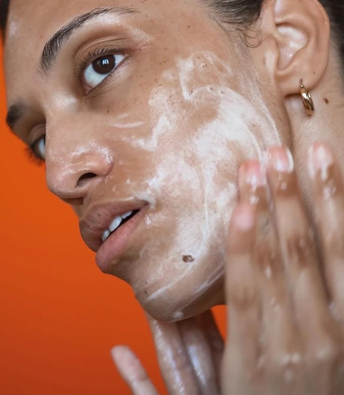 Clean Reveal, Brightening Glycolic + PHA Gel Cleanser Hydrates & Gently Exfoliates with Aloe and Provitamin B5, Smooths Texture & Clears Pores - 4.9 fl oz