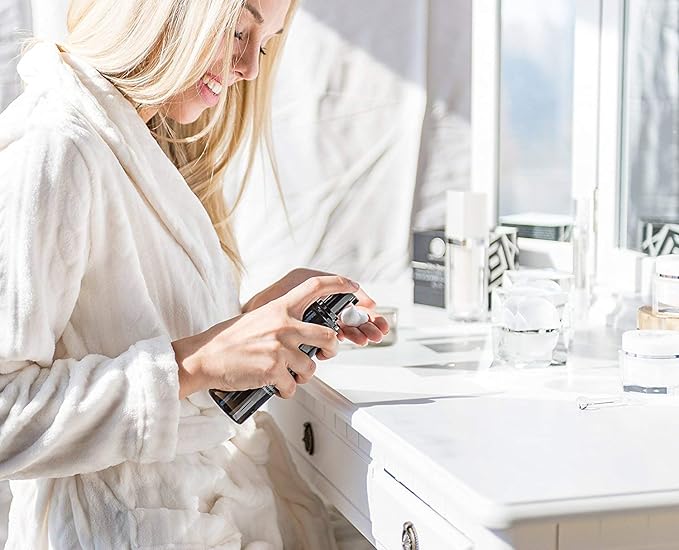 Forever Flawless Exfoliating and Foaming Face Cleanser and Makeup Remover with 100% Natural Diamond Powder, Deep Clean for Women and Mens Pores FF17, (150 ml)