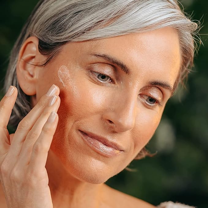 Tree of Life Beauty Vitamin C Skin Care Set, Skin Brightening Face Oil for Dark and Age Spot, Facial Serums for Dry and Sensitive Skin with Hyaluronic Acid & Vitamin E Soft Skin, 1 Fl Oz (Pack of 2)