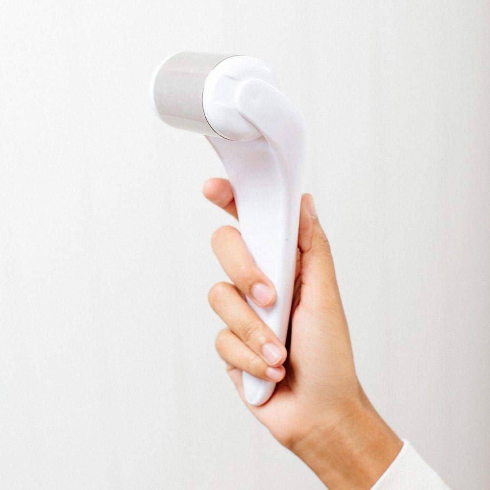 Vanity Planet Revive Professional Facial Face and Eye Ice Roller for Anti Aging, Wrinkles, Pain Relief and Skin Care