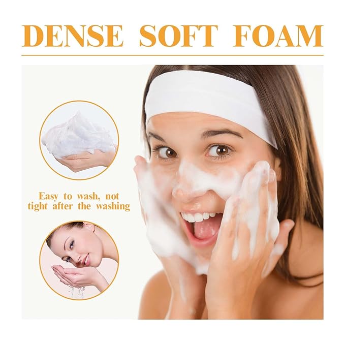 Yaper Turmeric Facial Cleanser, Helps Face Deep Clean PoresScrub Exfoliating Turmeric Glow Face Wash With Brush. ﻿(1Pcs)