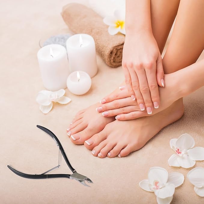 Cuticle trimmer with cuticle pusher,cuticle