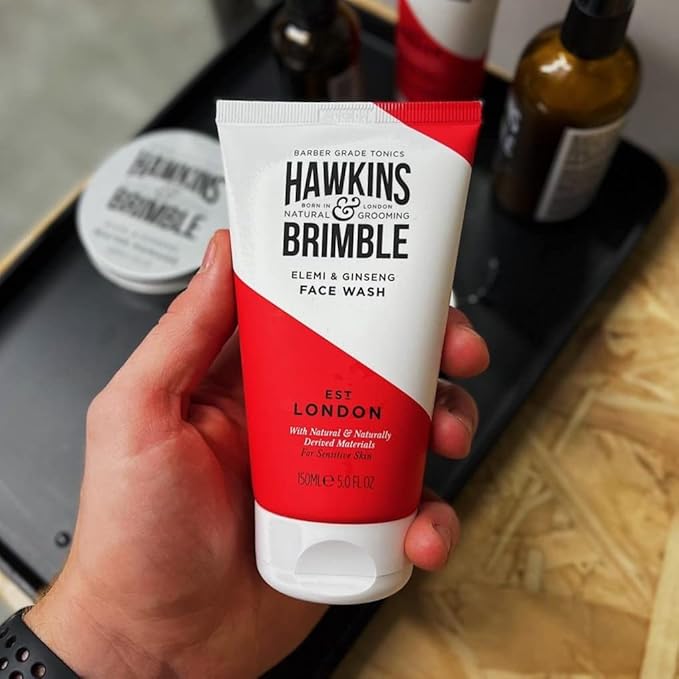 Hawkins & Brimble - Mens Face Wash, 150ml - Aloe Vera Face Wash for Sensitive Skin, Cool Assist in Removal of Excess Oil, Soothe, Refresh, Cleansing & Remove Dirt - Elemi & Ginseng Signature Fragrance