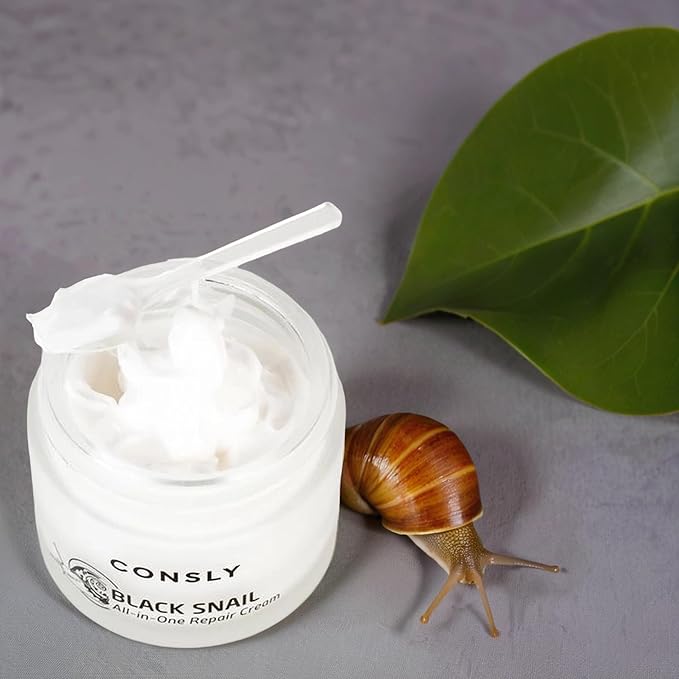 CONSLY_Black Snail All-In-One Repair Cream, Regenerating Moisturizer, Reduces Wrinkles, Improves Texture, Deeply Hydrating, For All Skin Types, 70ml