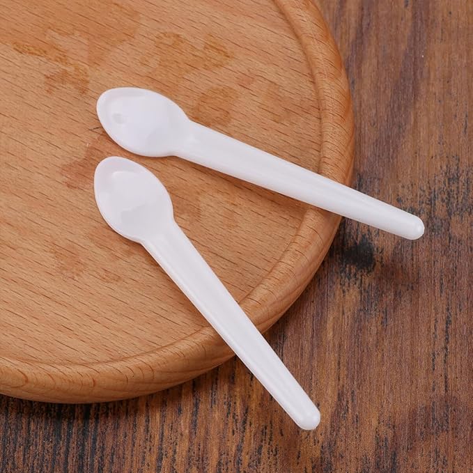 100pcs Makeup Scoop Cosmetic Scoop Face Cream Spatula