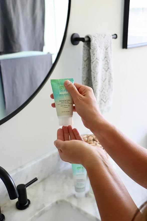 Renewing Lotion Facial Moisturizer with Aloe, Vegan, Made in the USA