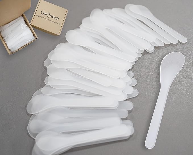 100 PCS of White Color Cosmetic Spatula