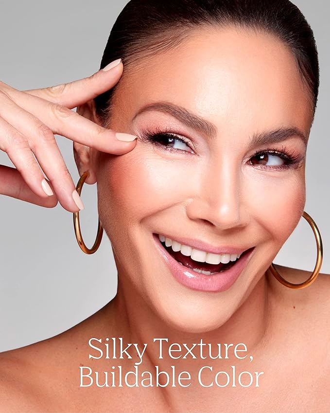 by Patricia De León | Sexy Shine Clear Gloss