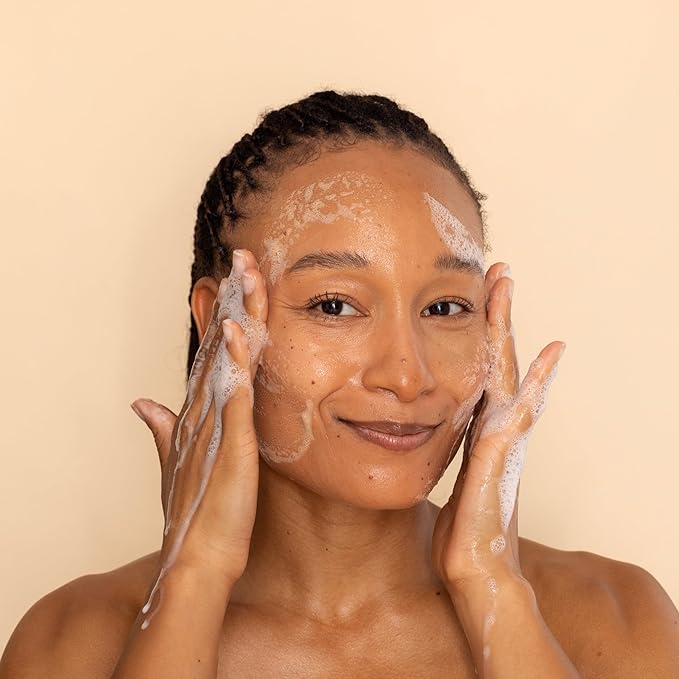 Cosmette Fresh Awakening Daily Cleanser, Face Wash & Makeup Remover With Olive, Sunflower, & Rice Bran Oils, Gentle, Natural Skin Care, Hydrating, Nourishes & Protects Skin, Vegan, 4 FL Oz