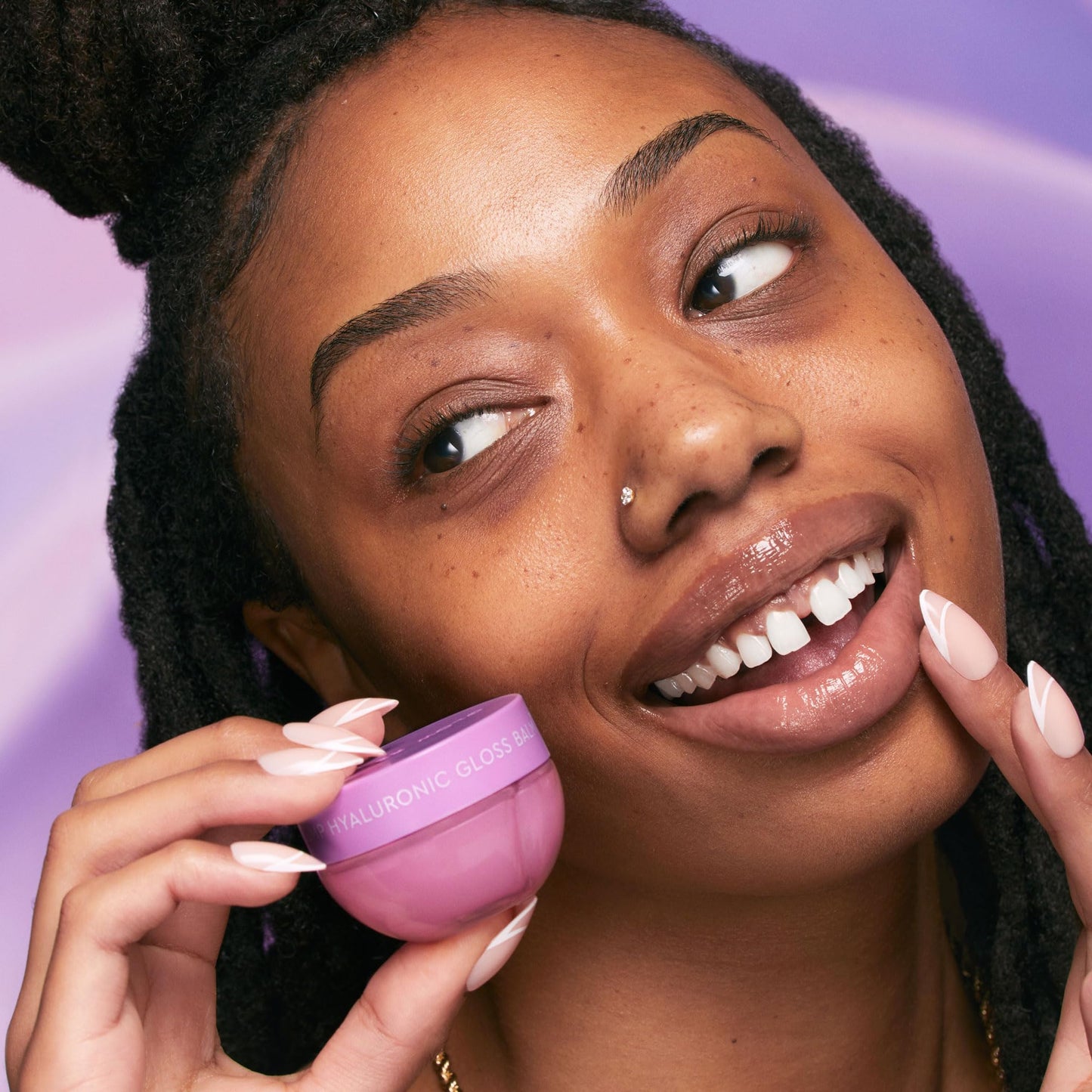 Glow Recipe Hyaluronic Acid Plumping Lip Balm for Women & Men - Clear, Hydrating High-Shine Gloss + Overnight Dry Lips Treatment for a Smooth, Fuller Look - Makeup Prep, Korean Skin Care, 15ml