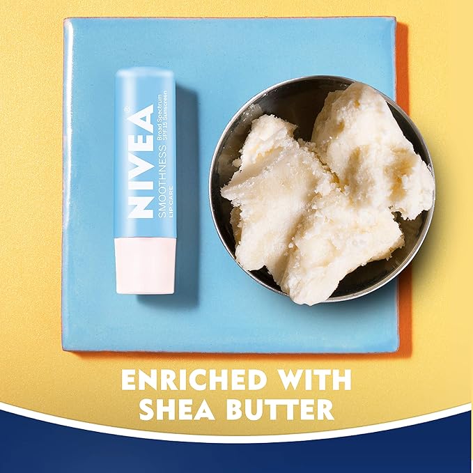 NIVEA Smoothness Lip Care SPF 15